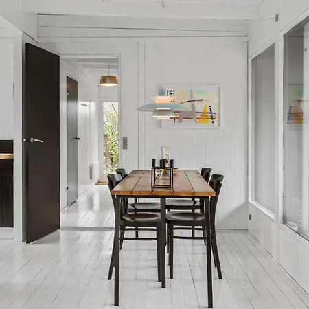 3 Bedroom Awesome In *