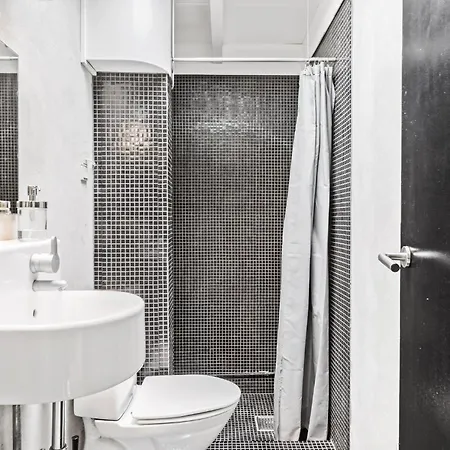度假居 3 Bedroom Awesome In *